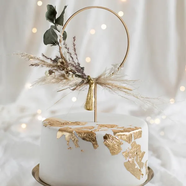 Kakkukoristeet täydellisiin kakkuihin