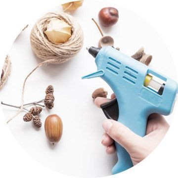 Liimat, teipit, kiinnitys