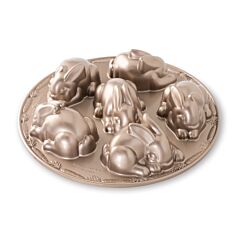 Nordic Ware kakkuvuoka viihtyisästä talvikylästä - Cozy Village