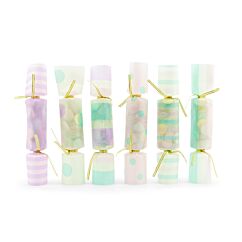 6 kpl pastellinsävyisiä Confetti Crackers.