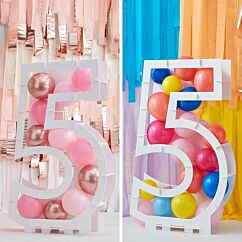 Numeronmuotoinen ilmapallokehys, nro 5