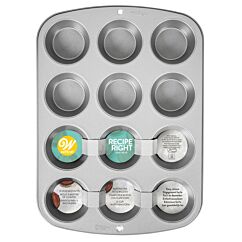 Wilton Recipe Right® muffinipelti non-stick pinnoitteella, 12 muffineille.